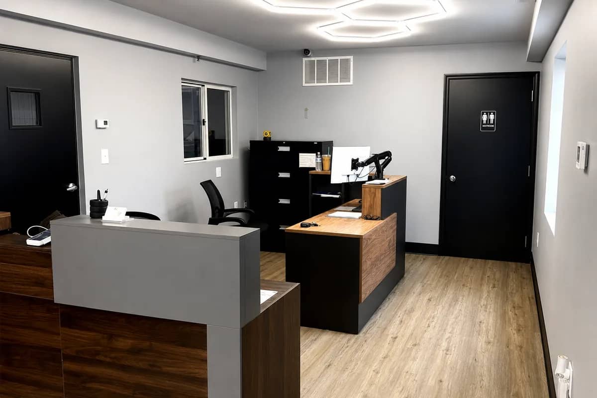 Front desk and service counter at R Complete Auto Care in Crown Point, IN